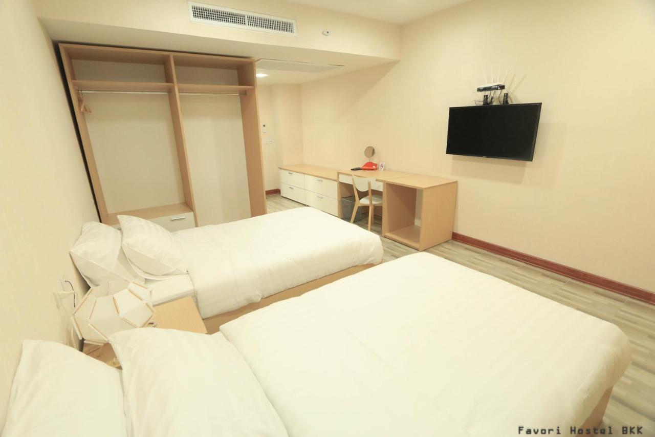Favori Hostel Bangkok Surawong Ngoại thất bức ảnh